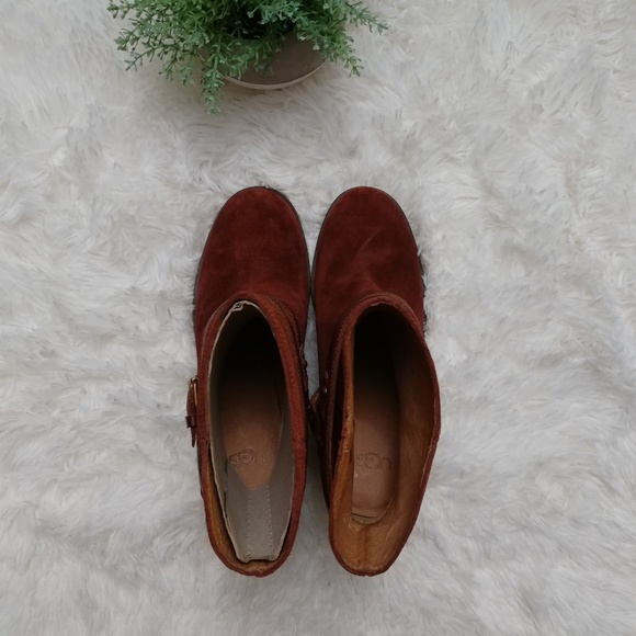 Ugg Suede Dandridge harness Bootie size 7 - Picture 7 of 9